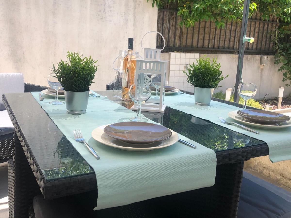 Maison Tendance Avec Jardin, Centre Village, Alpilles, Familles Eyragues Eksteriør billede