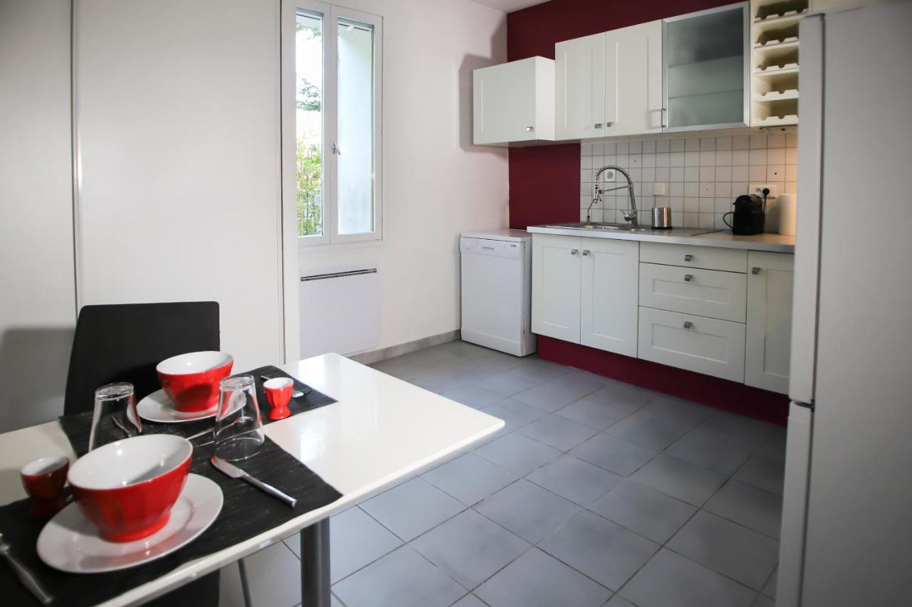 Maison Tendance Avec Jardin, Centre Village, Alpilles, Familles Eyragues Eksteriør billede
